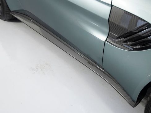 Used 2020 Aston Martin V8 Vantage AMR RWD image 52