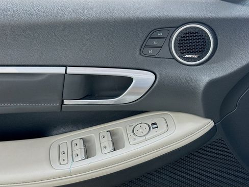 Used 2022 Hyundai Sonata Limited FWD image 22