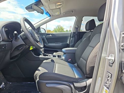 Used 2021 Kia Sportage LX FWD image 14