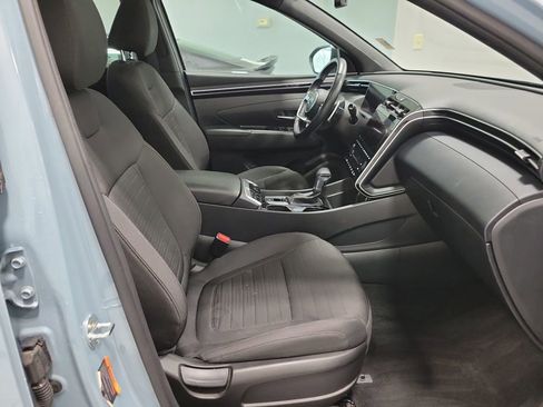 Used 2023 Hyundai Santa Cruz SEL Premium image 16