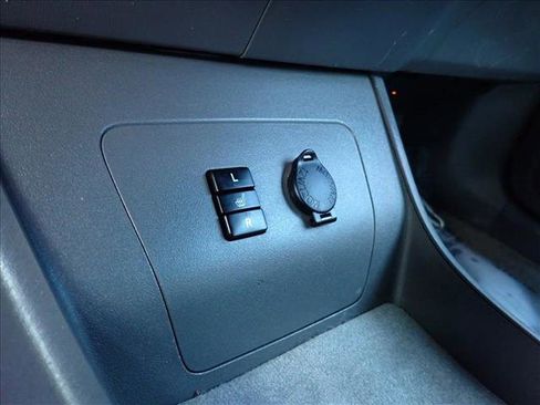 Used 2010 Toyota Prius Five image 22