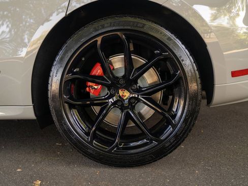 New 2026 Porsche Macan GTS image 7