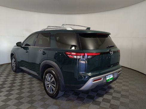 Used 2022 Nissan Pathfinder SL w/ SL Black Package AWD/4WD image 6