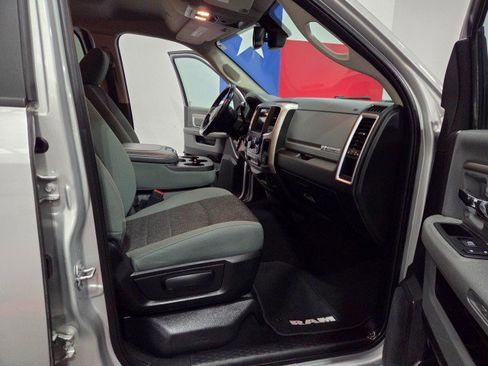 Used 2018 RAM 2500 Big Horn image 8