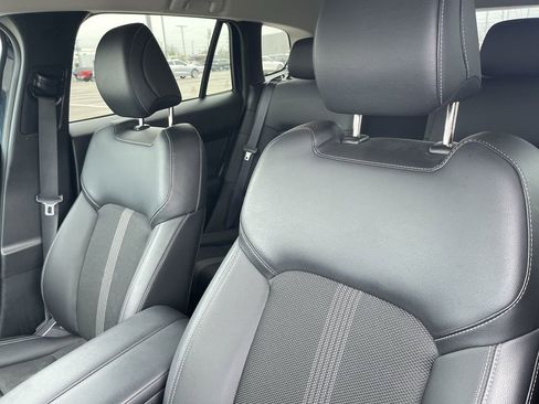 Used 2024 MAZDA CX-50 AWD 2.5 S w/ Preferred Package image 17