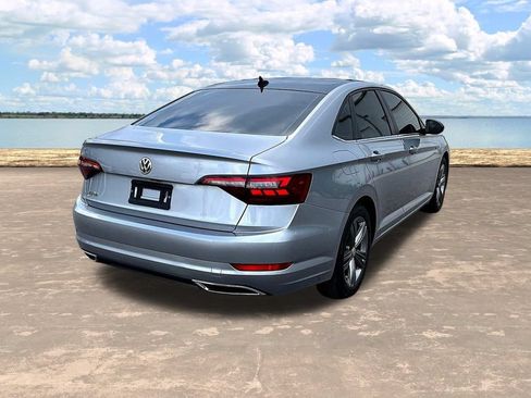 Used 2021 Volkswagen Jetta R-Line w/ R-Line Cold Weather Package FWD image 11