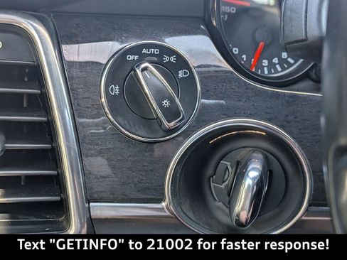 Used 2014 Porsche Panamera Turbo S Executive image 28