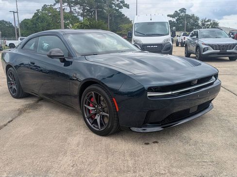 Used 2024 Dodge Charger R/T Scat Pack w/ Plus Group image 3