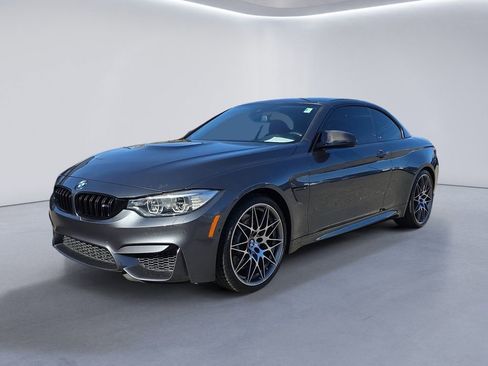 Used 2017 BMW M4 Convertible image 7