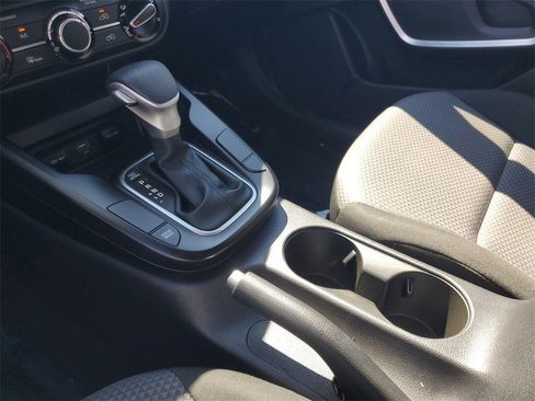 Used 2024 Kia Soul LX w/ Option Group 015 image 19