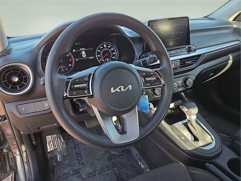 Used 2024 Kia Forte LXS image 25