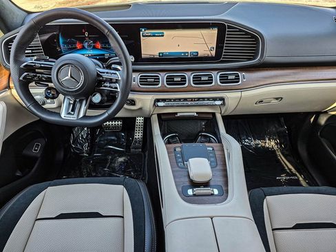 New 2026 Mercedes-Benz GLE 63 AMG S image 33