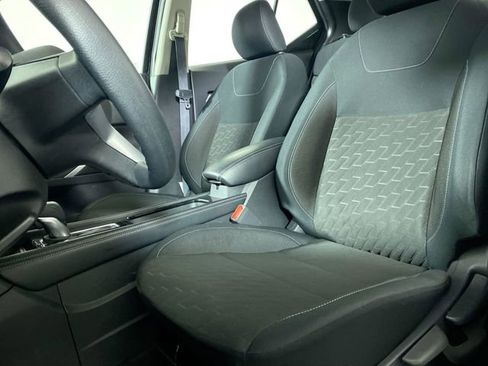 Used 2023 Nissan Kicks SV image 17