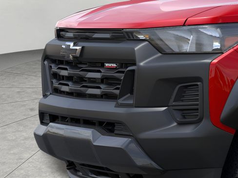 New 2026 Chevrolet Colorado Trail Boss AWD/4WD image 13