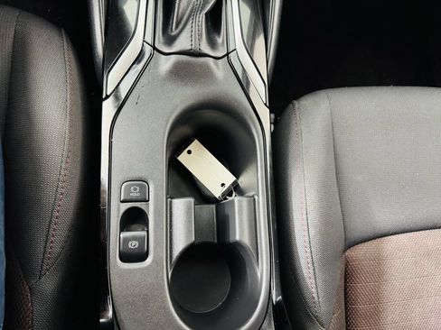 Used 2024 Toyota Corolla SE w/ SE Premium Package FWD image 17