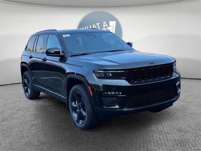 New 2025 Jeep Grand Cherokee Limited w/ Black Appearance Package