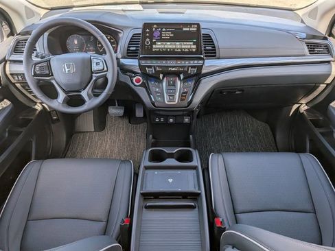 New 2026 Honda Odyssey Elite image 17
