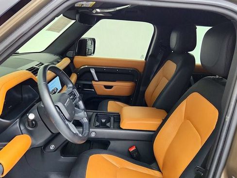 Used 2023 Land Rover Defender 110 X-Dynamic SE AWD/4WD image 13