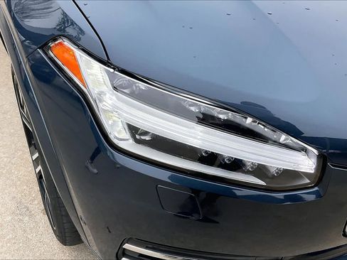 Used 2024 Volvo XC90 B6 Ultimate w/ Lounge Package image 27