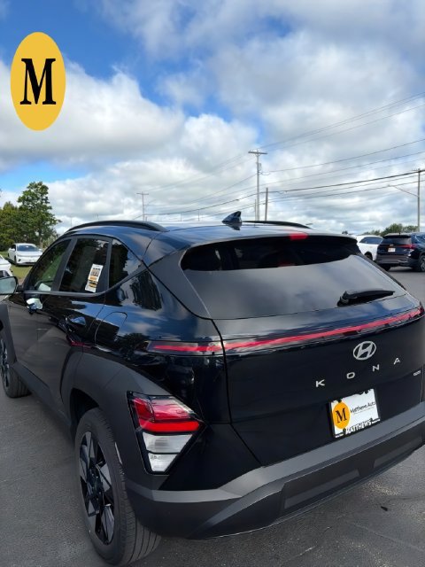 Used 2024 Hyundai Kona SEL AWD/4WD image 11