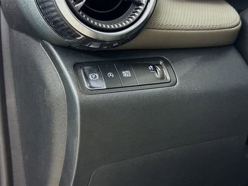 New 2026 Chevrolet Equinox LT w/ Convenience Package II FWD image 12