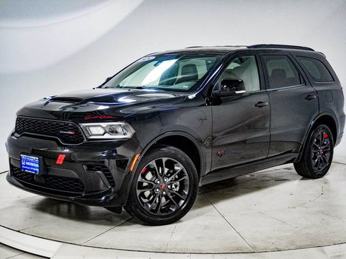 Used 2024 Dodge Durango GT AWD/4WD image 1