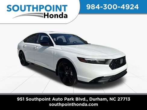 Used 2024 Honda Accord Sport image 1
