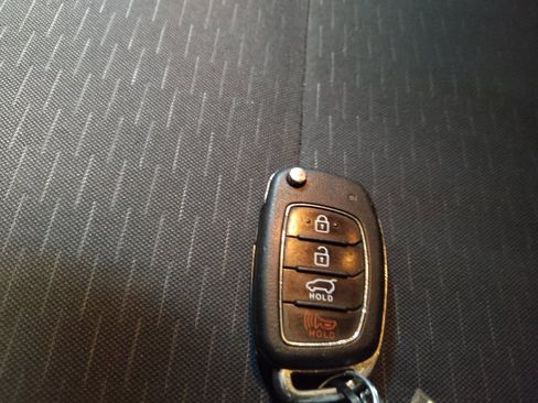 Used 2019 Hyundai Tucson SE FWD image 32