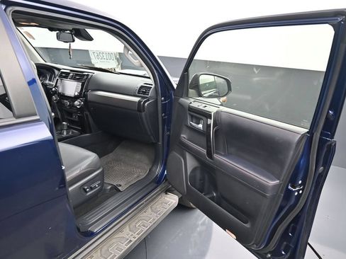 Used 2024 Toyota 4Runner TRD Off-Road Premium w/ Off Road Premium Plus Package AWD/4WD image 20