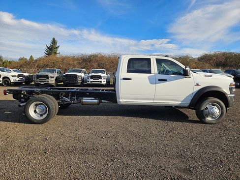 New 2026 RAM 4500 Tradesman AWD/4WD image 8