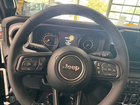 New 2026 Jeep Gladiator Mojave AWD/4WD image 23