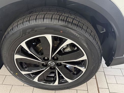Used 2023 MAZDA CX-5 AWD 2.5 S w/ Premium Package image 13
