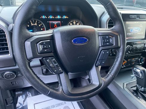 Used 2015 Ford F150 XLT w/ Equipment Group 302A Luxury image 27