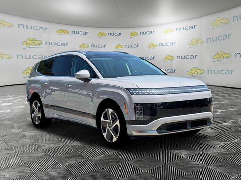 New 2026 Hyundai Ioniq 9 Calligraphy image 11