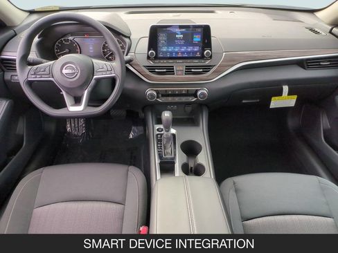 New 2026 Nissan Altima 2.5 SV FWD image 13