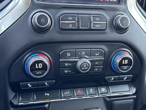 Used 2022 Chevrolet Silverado 1500 RST w/ Redline Edition image 12