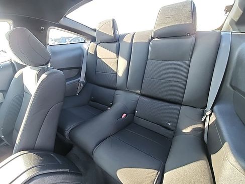 Used 2012 Ford Mustang GT image 23