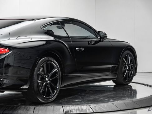 Used 2022 Bentley Continental GT AWD/4WD image 18