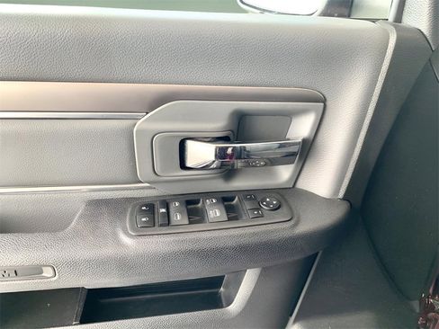 Used 2024 RAM 1500 Classic SLT image 13