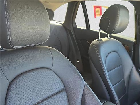 Used 2016 Mercedes-Benz GLC 300 4MATIC image 18