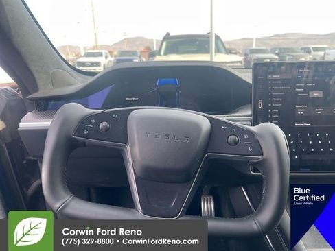 Used 2021 Tesla Model S Plaid image 9