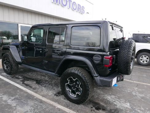 Used 2021 Jeep Wrangler Unlimited Rubicon 4xe w/ Cold Weather Group AWD/4WD image 6