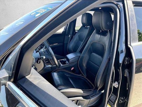 Used 2018 Jaguar E-PACE R-Dynamic SE AWD/4WD image 26
