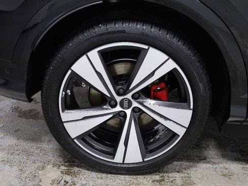 Certified 2025 Audi SQ5 Premium Plus w/ Premium Plus Package image 35