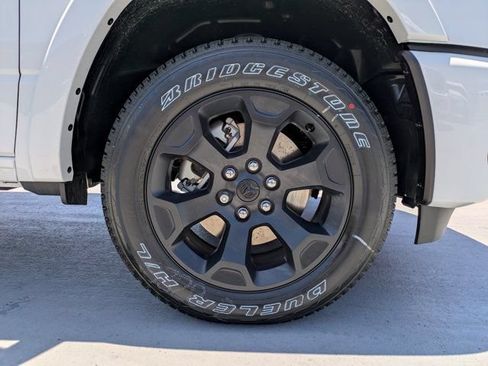 New 2026 RAM 1500 Big Horn AWD/4WD image 10