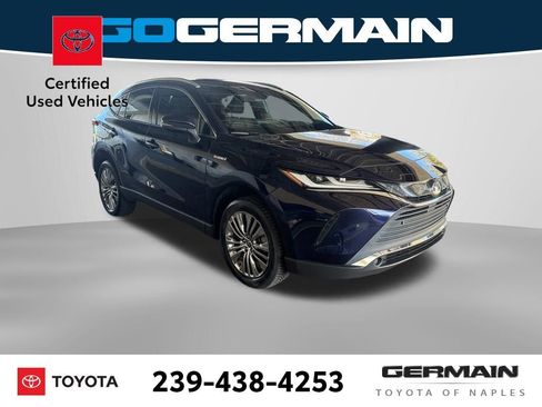 Certified 2021 Toyota Venza XLE w/ Softex Package image 9