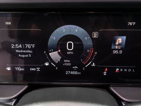 Used 2025 GMC Terrain Elevation AWD/4WD image 23