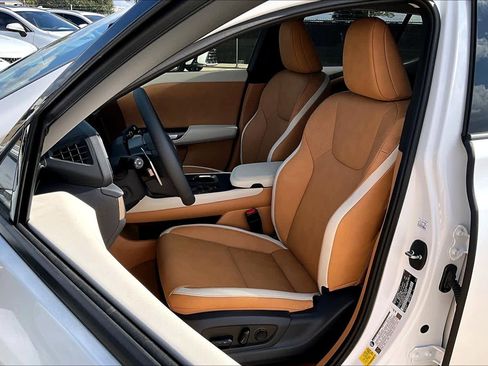 New 2026 Lexus RZ 350e 2WD image 9