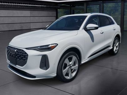 New 2025 Audi Q5 Premium Plus