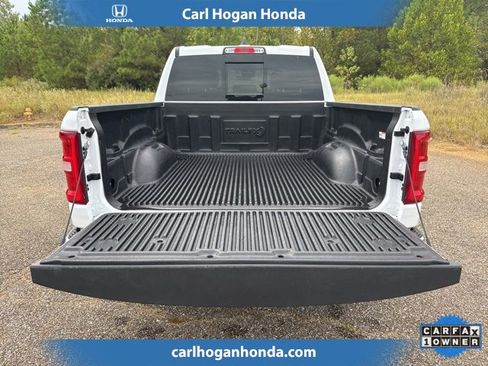 Used 2025 RAM 1500 Laramie image 10